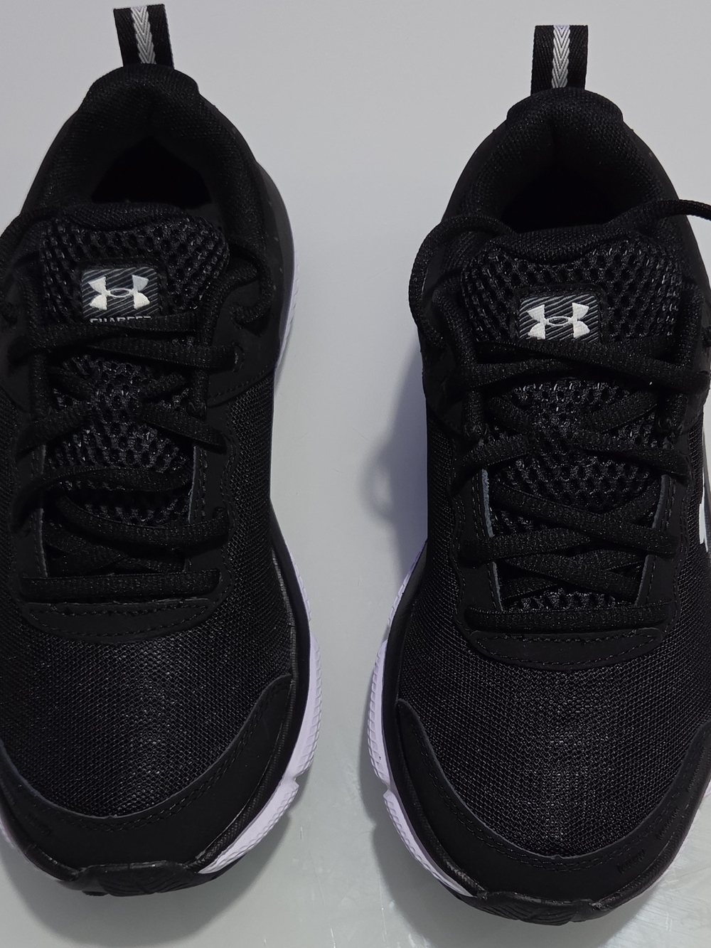 Under Armour Women's Charged Assert 10 D Wide Black Running Shoes Size 6.5 New